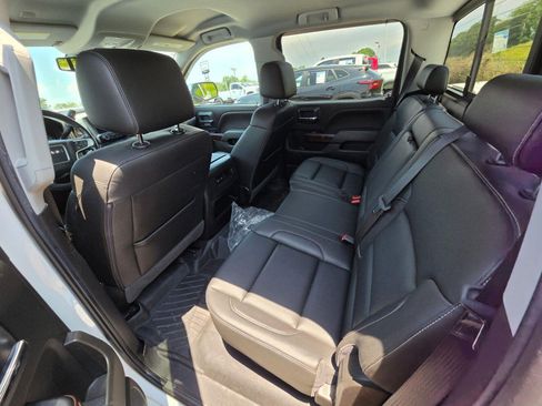 Used 2018 GMC Sierra 1500 SLT AWD/4WD image 12