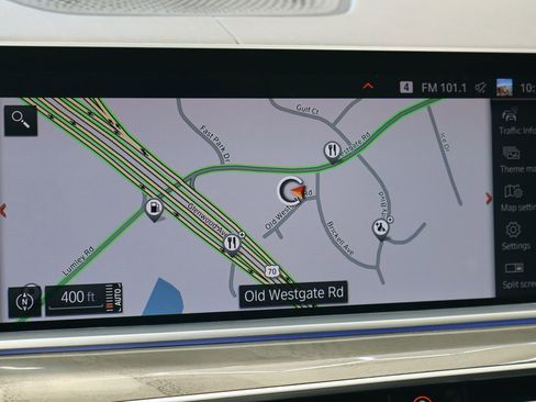 Used 2022 BMW X5 M50i w/ Executive Package image 8