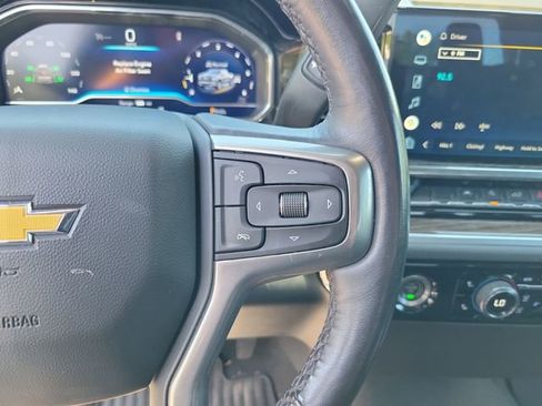 Used 2022 Chevrolet Silverado 1500 LT image 16