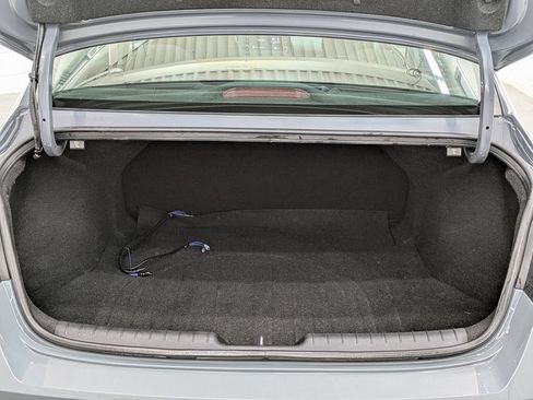 Used 2023 Hyundai Elantra SEL FWD image 13