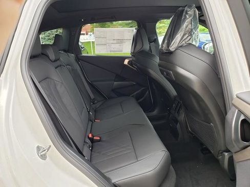 Used 2025 BMW X3 xDrive30i w/ Convenience Package image 15