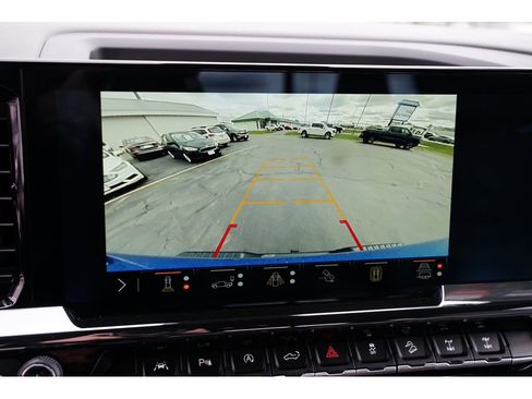 Used 2024 Chevrolet Silverado 1500 ZR2 image 30