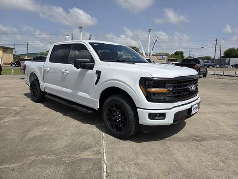 New 2026 Ford F150 XLT w/ Equipment Group 302A MID RWD image 10