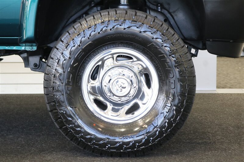 Used 1995 Dodge Ram 2500 Truck 4x4 Regular Cab image 63