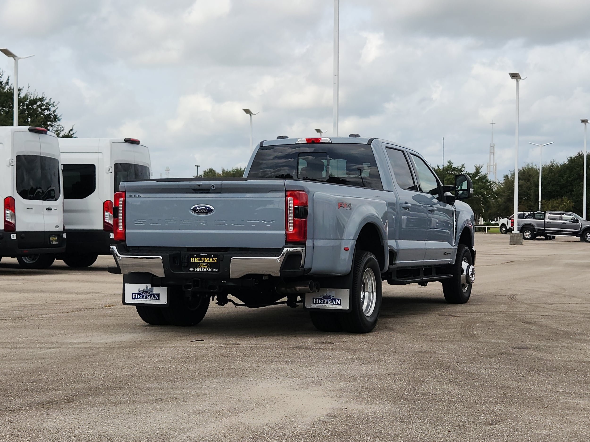 New 2026 Ford F350 Lariat w/ Lariat Premium Package AWD/4WD image 3
