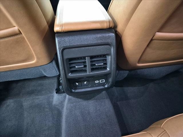 Used 2024 Cadillac XT4 Sport FWD image 18
