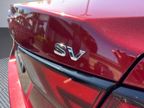 Used 2021 Nissan Sentra SV FWD image 7