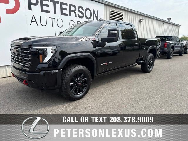 Used 2025 GMC Sierra 3500 AT4 w/ AT4 Premium Plus Package AWD/4WD image 8