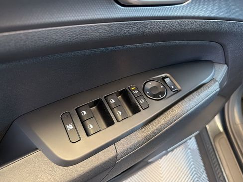 New 2026 Kia Sportage S image 14