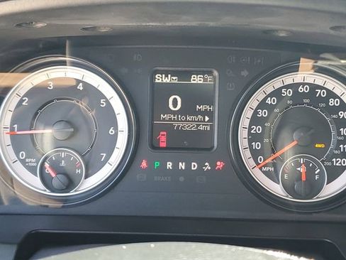 Used 2022 RAM 1500 Classic Warlock AWD/4WD image 15