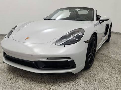 Used 2024 Porsche 718 Boxster GTS RWD image 10