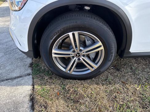 Used 2022 Mercedes-Benz GLC 300 image 8