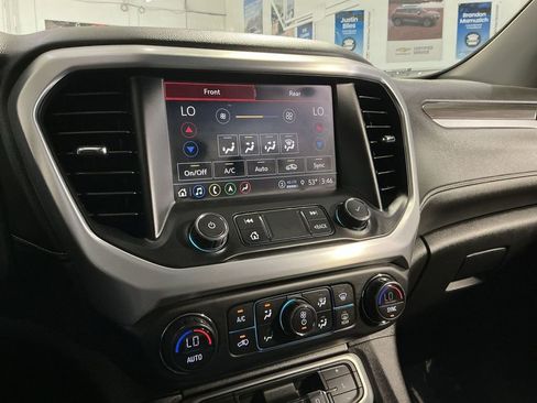 Used 2022 GMC Acadia SLT w/ Technology Package AWD/4WD image 22