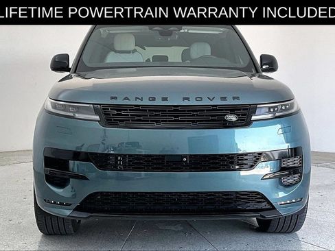 Used 2025 Land Rover Range Rover Sport Dynamic SE AWD/4WD image 4