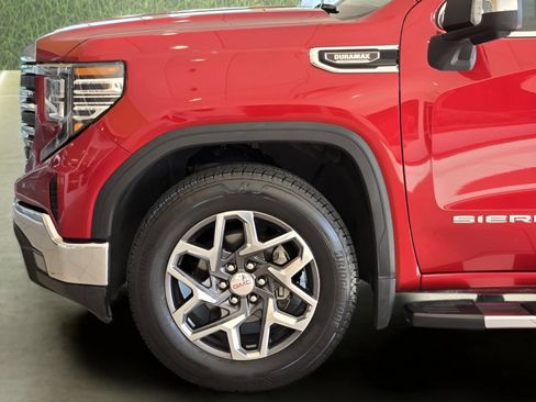 Used 2023 GMC Sierra 1500 SLT RWD image 9