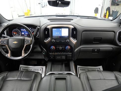 Used 2019 Chevrolet Silverado 1500 High Country w/ Technology Package AWD/4WD image 22