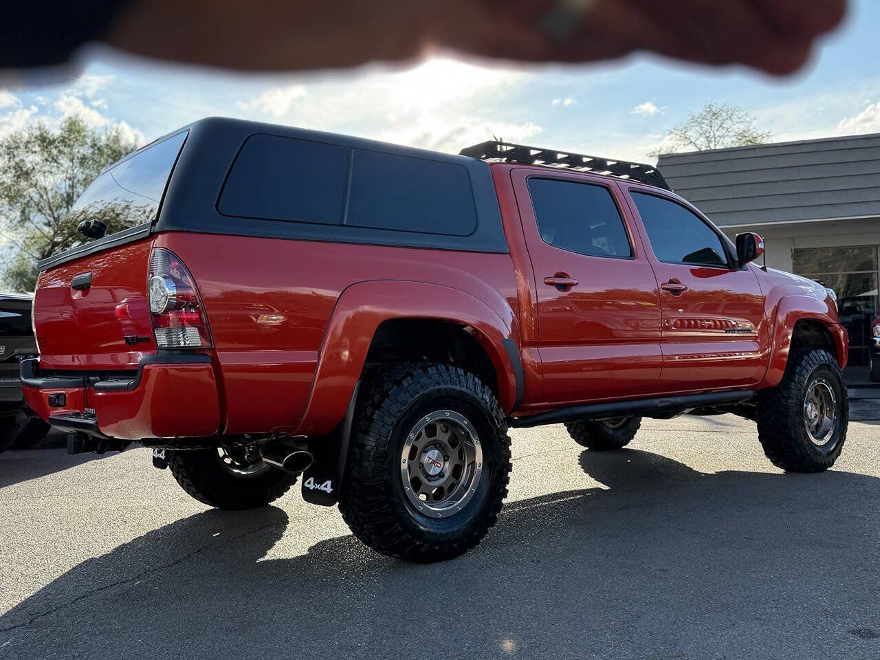 Used 2015 Toyota Tacoma TRD Pro w/ Off Road Towing Package AWD/4WD image 85