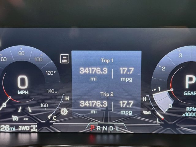 Used 2024 GMC Canyon AT4 w/ AT4 Premium Package AWD/4WD image 12