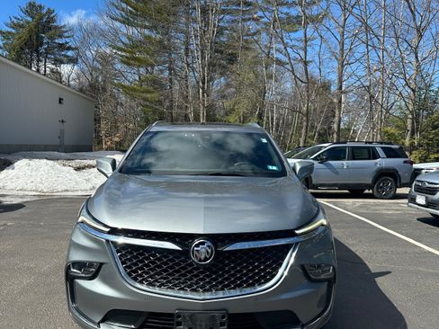 Used 2023 Buick Enclave Avenir w/ Avenir Technology Package image 2