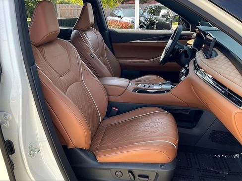 Certified 2025 INFINITI QX60 Autograph w/ Cargo Package image 28