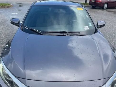 Used 2018 Honda Civic EX-T image 15
