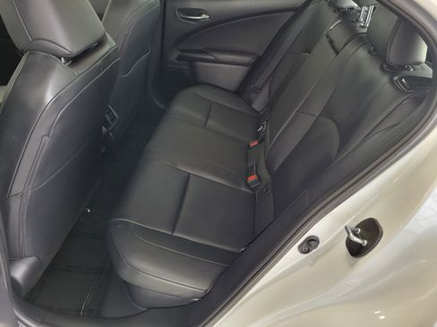 Certified 2024 Lexus UX 250h FWD image 13