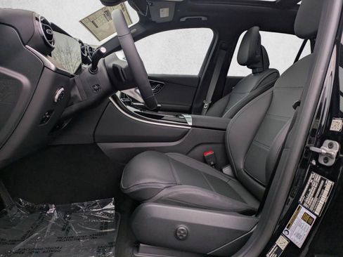 New 2026 Mercedes-Benz GLC 300 4MATIC image 17