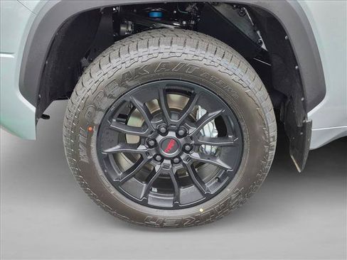 New 2026 Toyota Tundra Limited AWD/4WD image 10