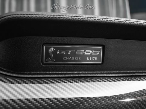 Used 2022 Ford Mustang Shelby GT500 w/ Carbon Fiber Track Pack image 22