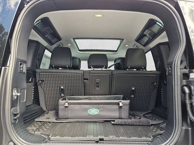 New 2026 Land Rover Defender 110 S AWD/4WD image 25