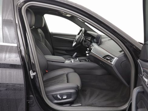 Certified 2023 BMW 530i xDrive w/ Convenience Package image 19