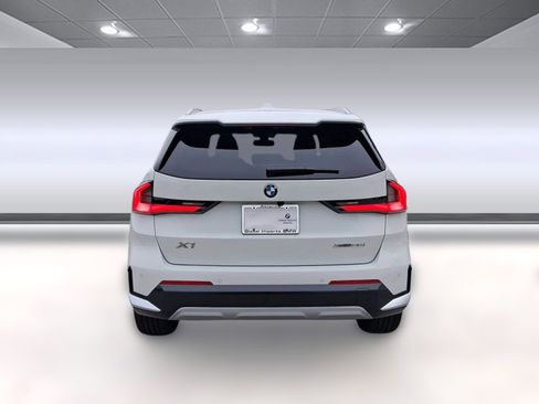 Used 2026 BMW X1 xDrive28i w/ Technology Package image 9