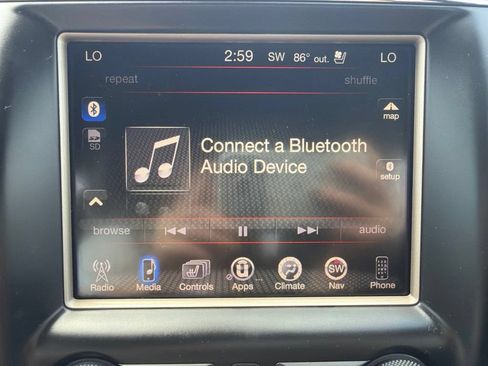 Used 2014 Jeep Grand Cherokee Overland AWD/4WD image 35