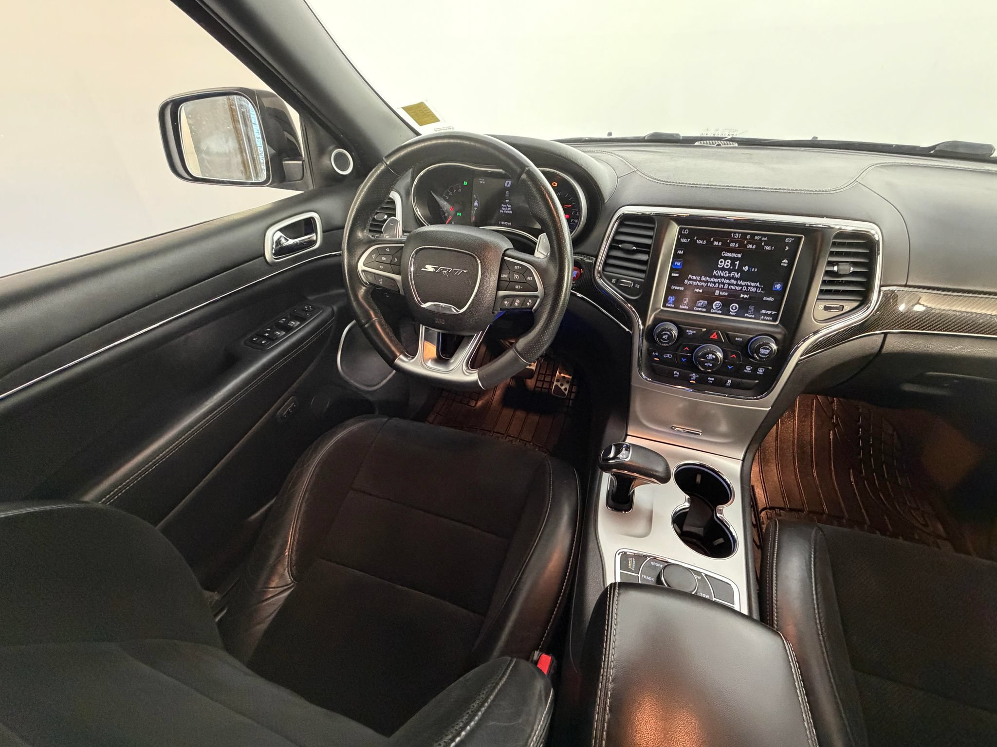 Used 2014 Jeep Grand Cherokee SRT8 w/ Luxury Group II AWD/4WD image 20