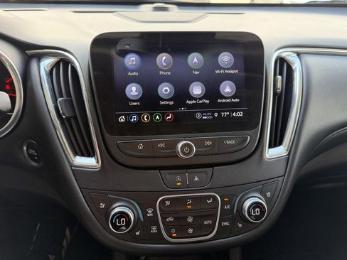 Used 2024 Chevrolet Malibu LT image 18