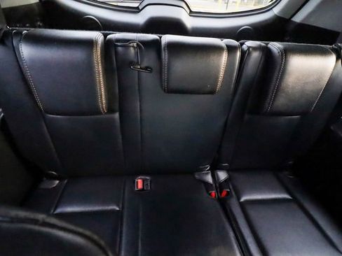 Used 2017 Toyota Highlander Limited image 53