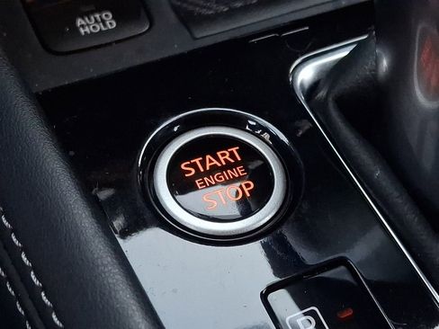 Certified 2024 Nissan Kicks SV image 21