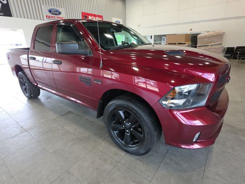 Used 2019 RAM 1500 Express w/ Wheel & Sound Group AWD/4WD image 6