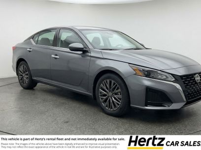 Used 2025 Nissan Altima 2.5 SV