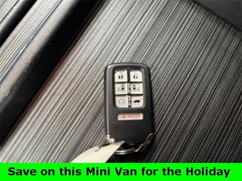 Used 2018 Honda Odyssey EX-L image 25