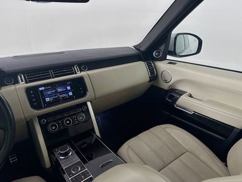 Used 2016 Land Rover Range Rover Supercharged AWD/4WD image 24