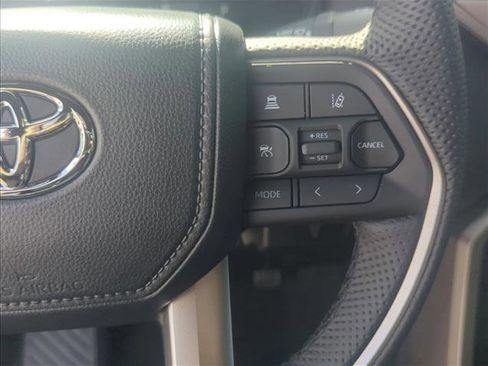 New 2026 Toyota Tundra Limited AWD/4WD image 16