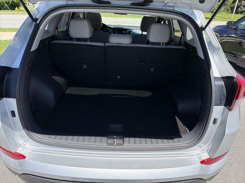 Used 2018 Hyundai Tucson SEL AWD/4WD image 45