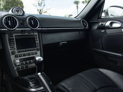 Used 2006 Porsche Cayman S RWD image 21