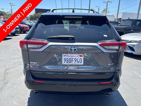Used 2022 Toyota RAV4 XSE w/ Weather Package AWD/4WD image 8