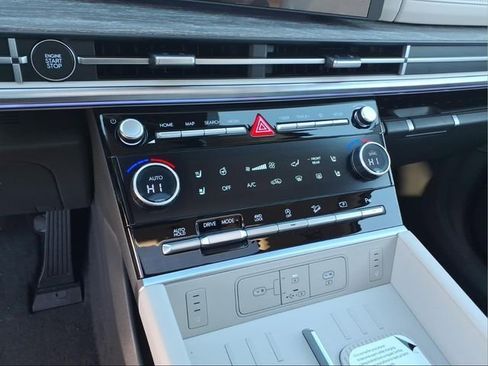 New 2026 Hyundai Santa Fe Limited AWD/4WD image 22