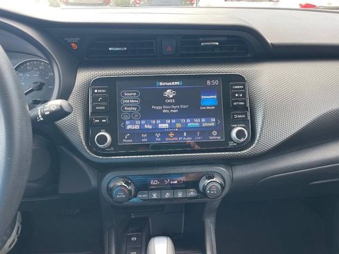 Used 2021 Nissan Kicks SV FWD image 18