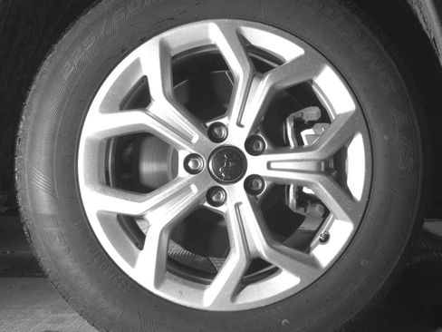 Used 2025 Jeep Compass Latitude image 13