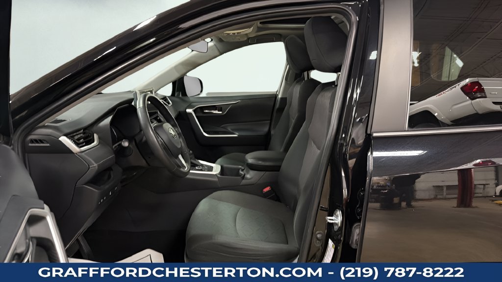 Used 2024 Toyota RAV4 XLE w/ Convenience Package AWD/4WD image 22