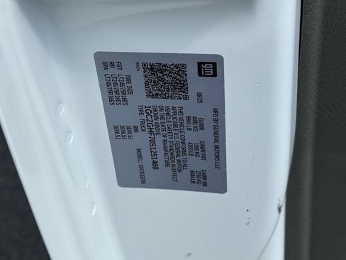 New 2025 Chevrolet Express 3500 Extended image 22